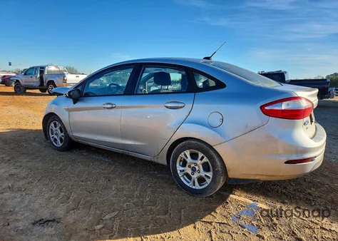2015 Ford Fiesta Se из США, поврежденный, VIN 3FADP4BJ8FM100739